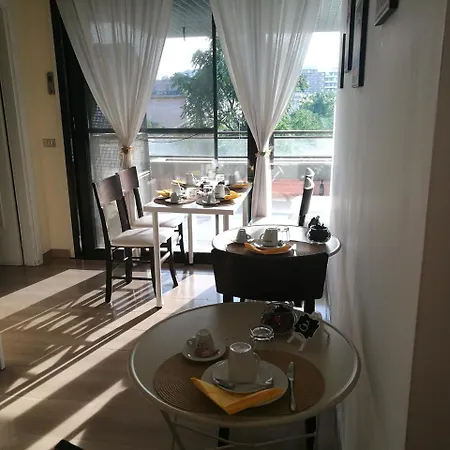 Oda ve Kahvaltı Rossani Bari
